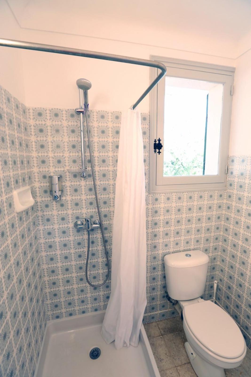 Hotel De La Plage - Hdlp Bormes-les-Mimosas Room photo
